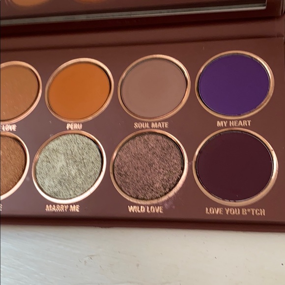 Authentic Kylie ♡ Jordyn Palette - Picture 4 of 8